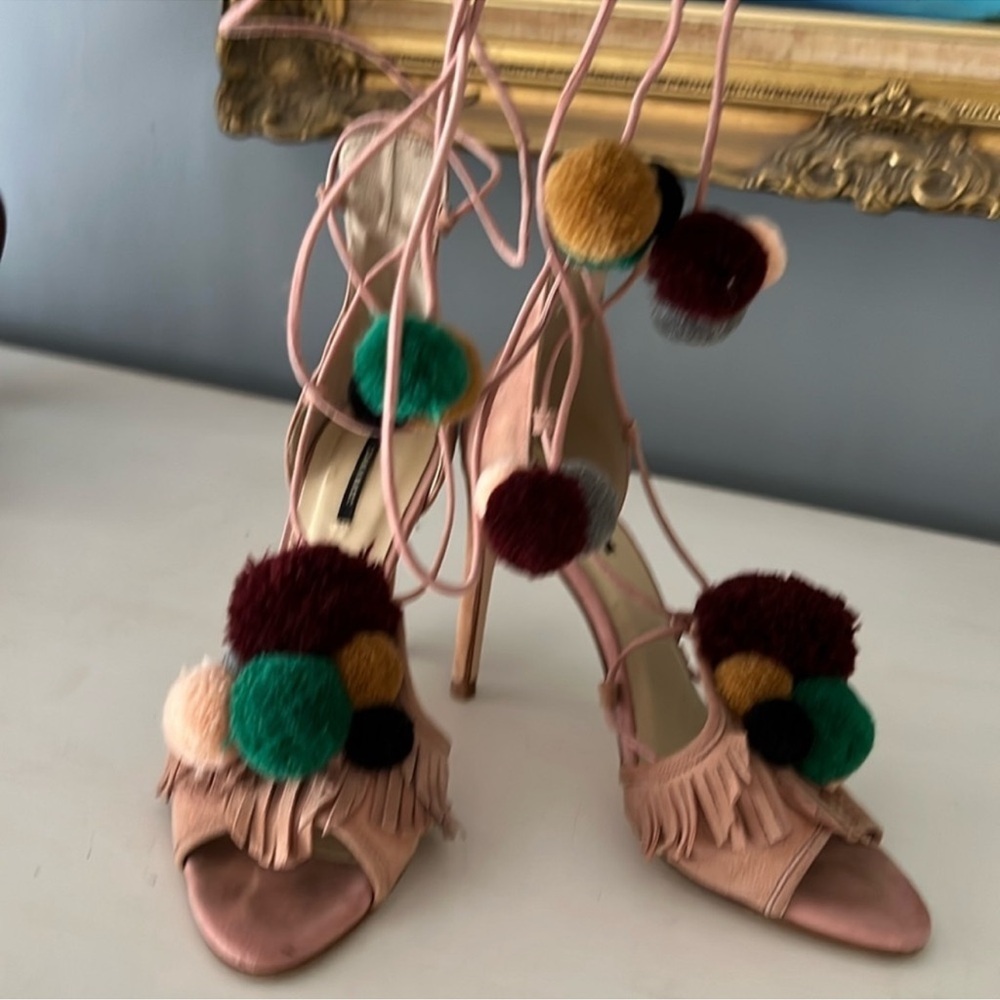 Zara Basic SZ 38 Blush Stiletto Open Toe Fairy  Fringe Gladiator Pom Pom Heels